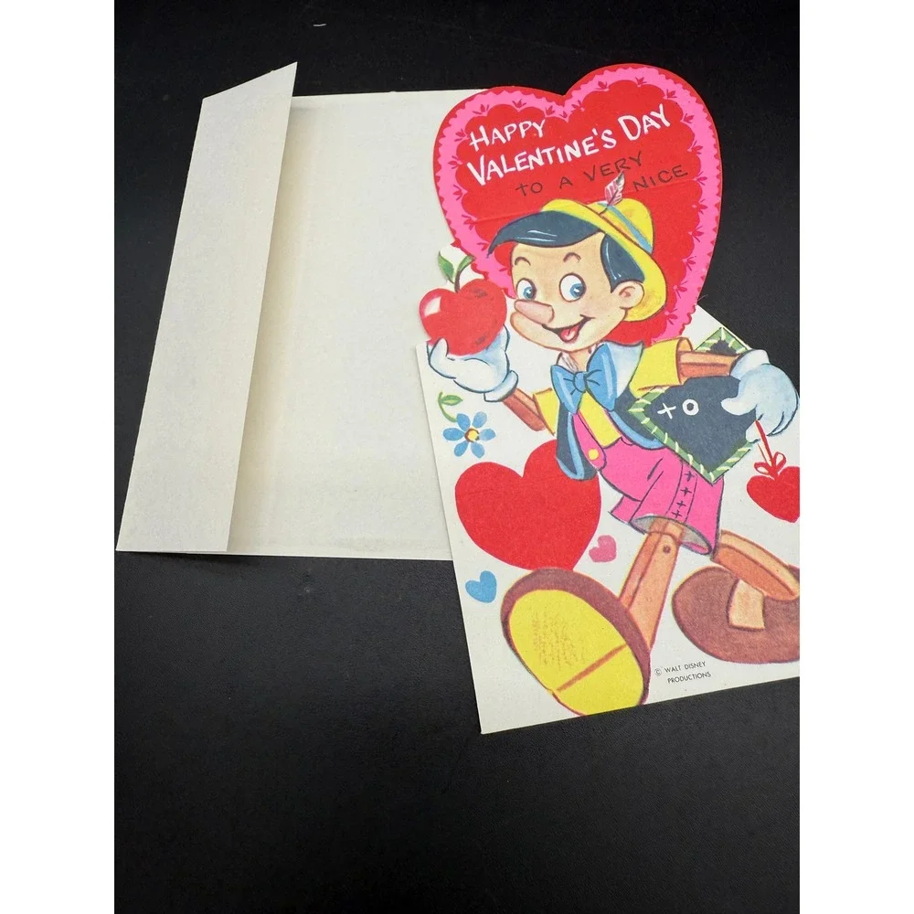 Vintage Walt Disney Valentine Card‎ Pinocchio Apple Book Theme 1960s w Envelope